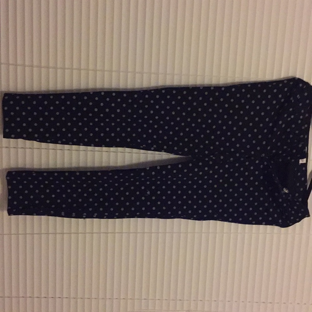 Old navy sz 6 pixie pants